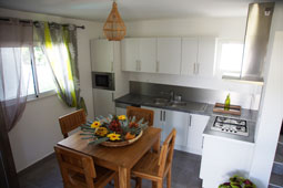 Location de maison de vacances. Ile de la Réunion. Chambre 1